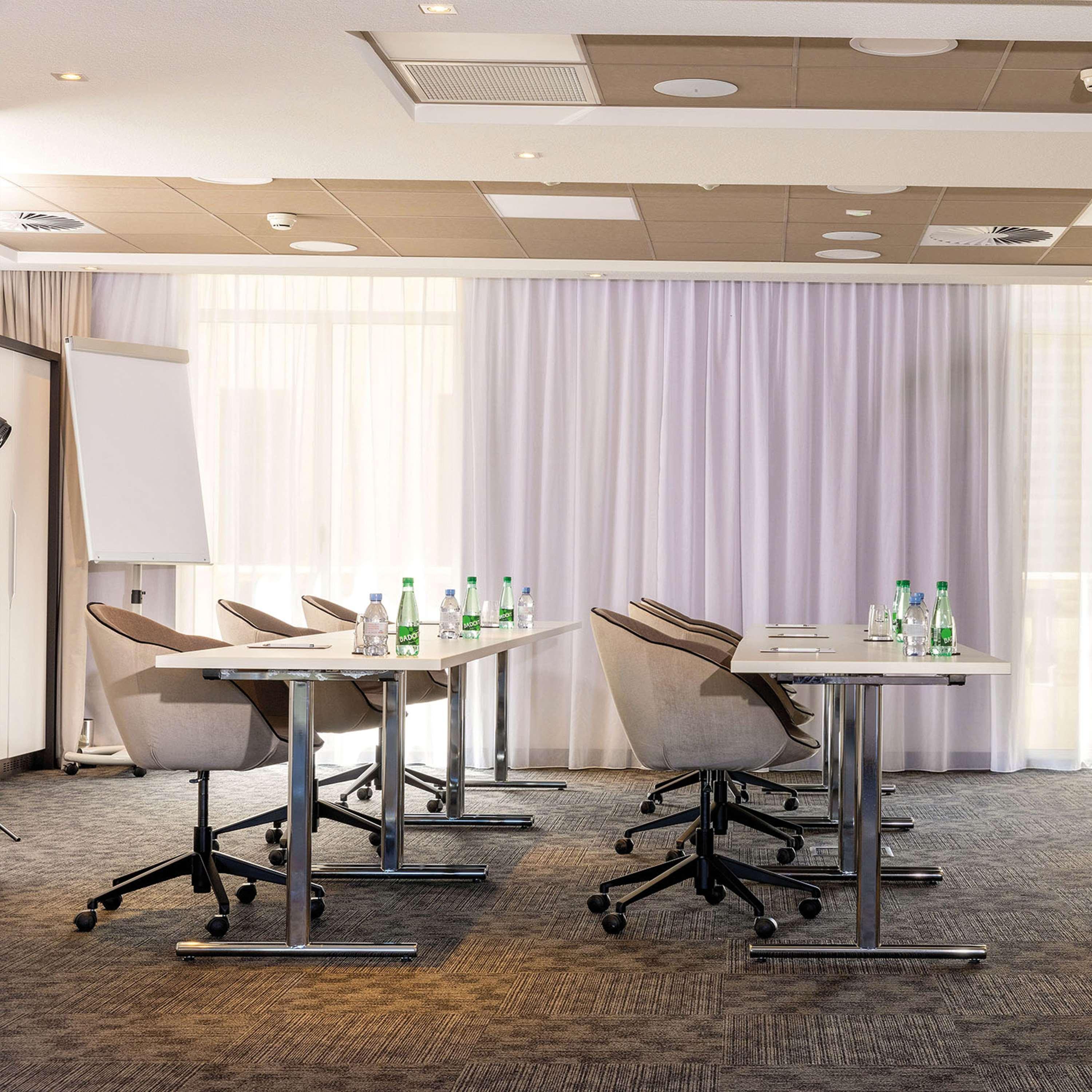 Hilton Garden Inn Tours Centre, France מראה חיצוני תמונה