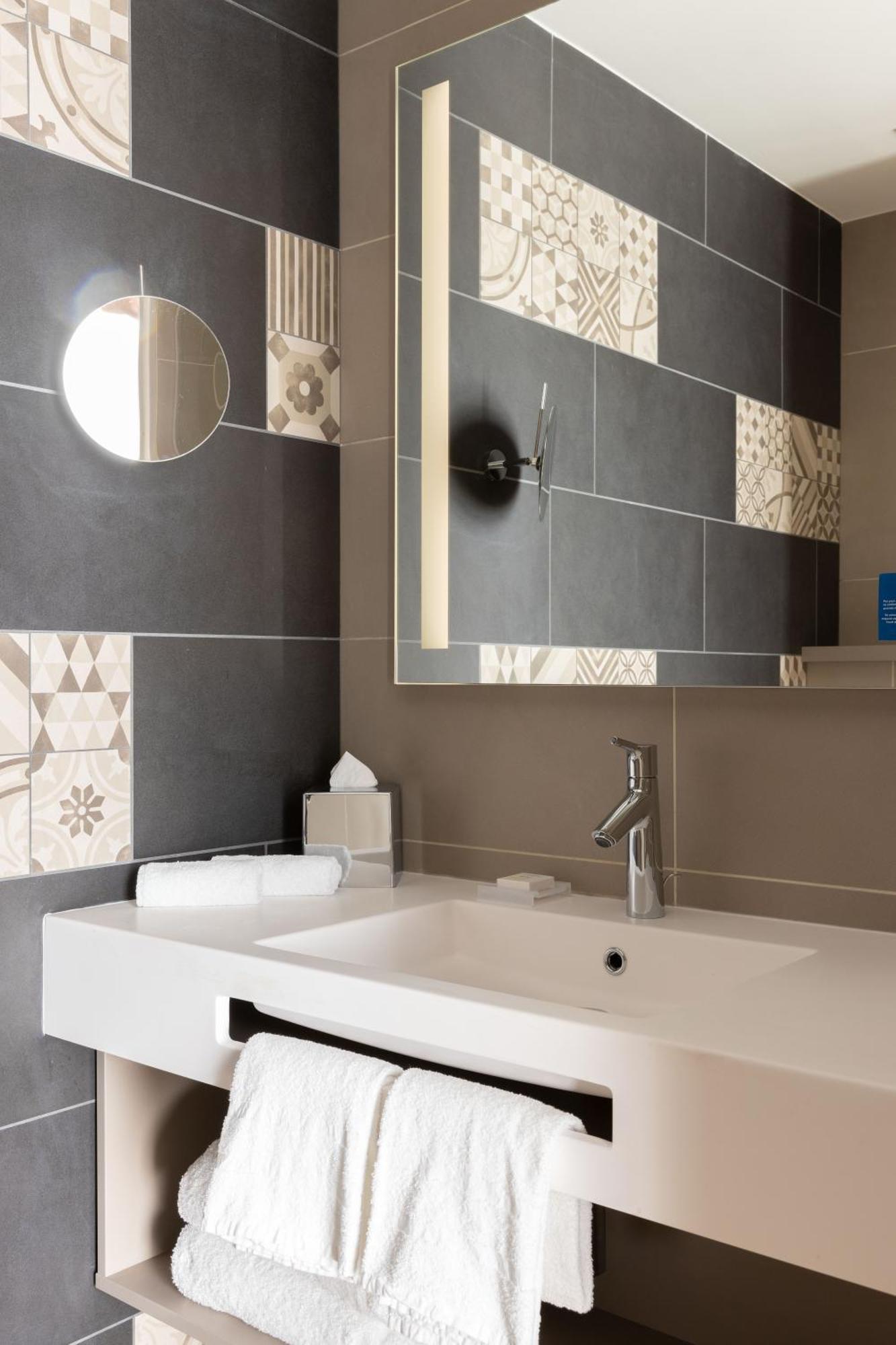 Hilton Garden Inn Tours Centre, France מראה חיצוני תמונה