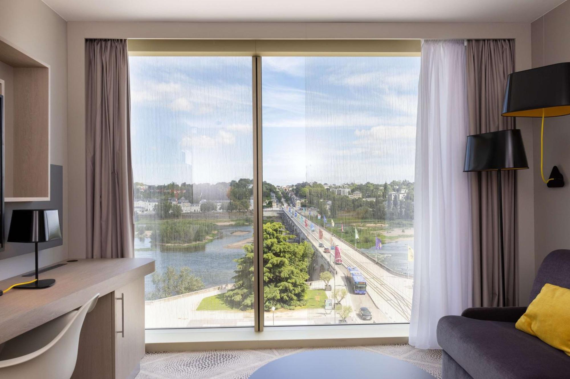 Hilton Garden Inn Tours Centre, France מראה חיצוני תמונה